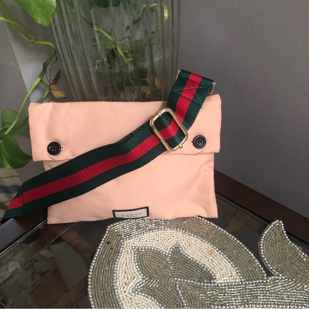 Gucci men’s  Toiletry bag/pouch converted to crossbody bag shoulder bag . - Picture 3 of 11